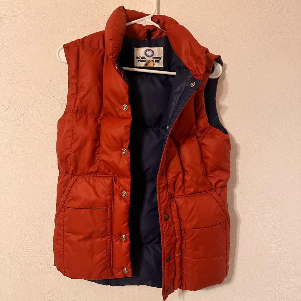 Vintage Royal Down Products 100% Down Puffer Vest Size Large | Red 90s Quilted
